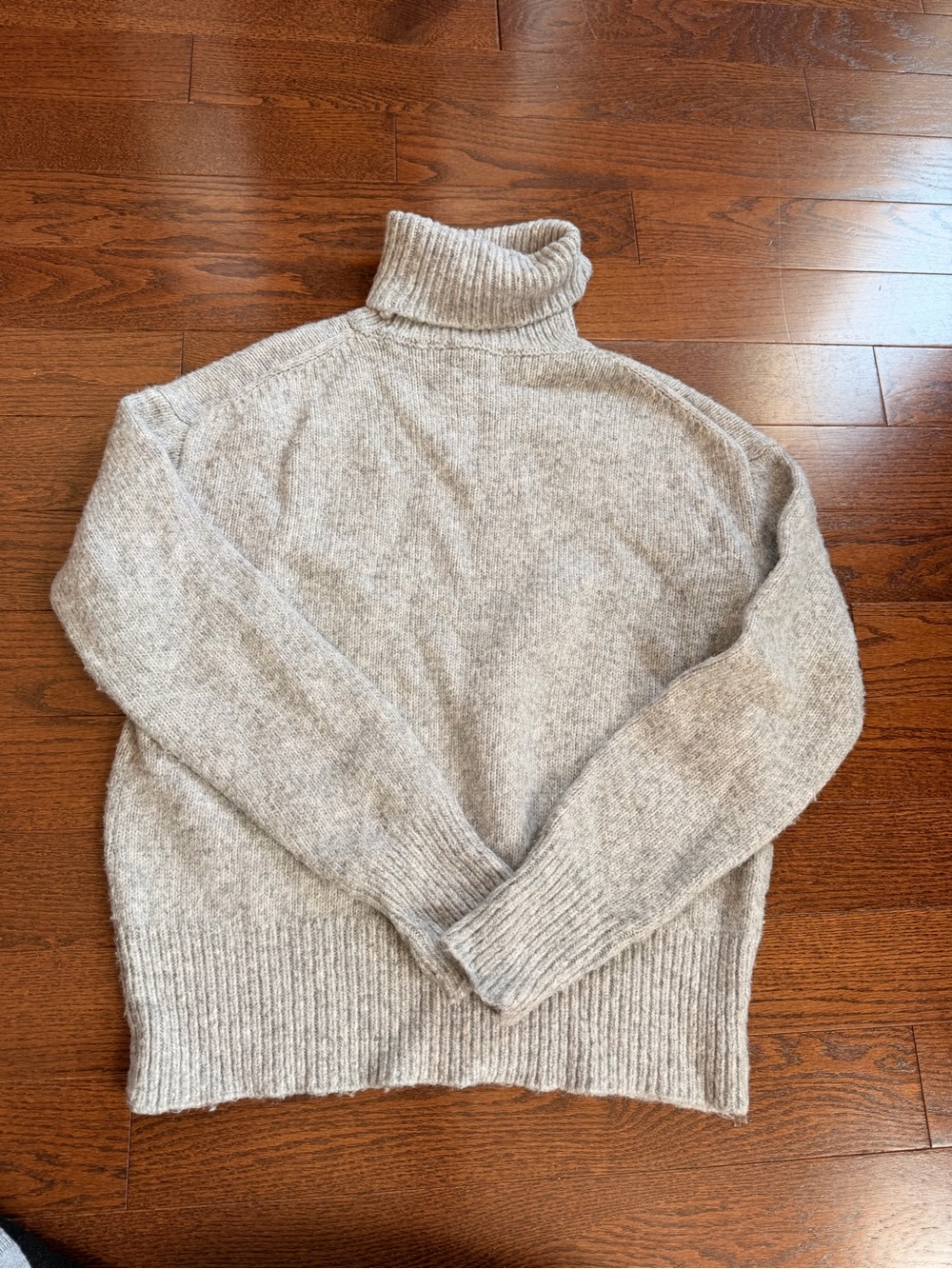 Ardene Women's Heathered Cream Turtleneck Sweater